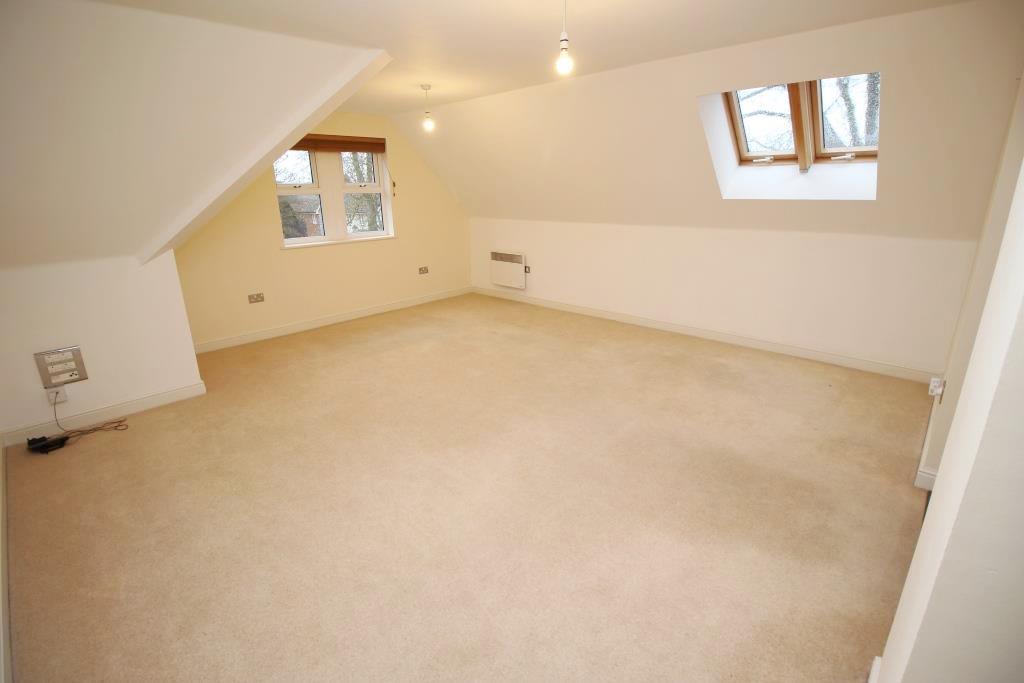 Pryor Close, Tilehurst, Tilehurst Reading